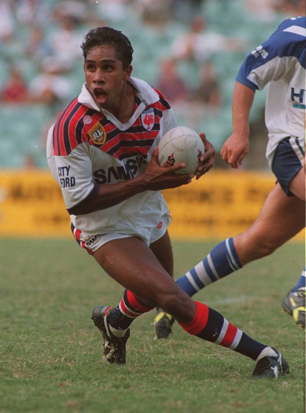 Roosters player Andrew Walker against the Bulldogs in 1995